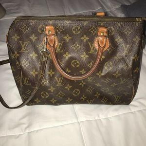 Vintage Louis Vuitton purse. Authentic